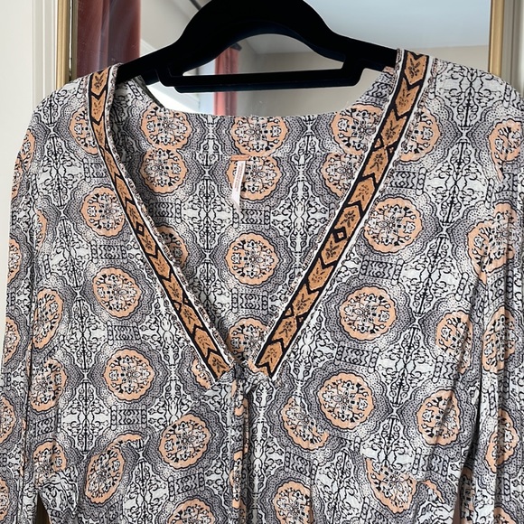 Free People Blouse - Picture 2 of 4